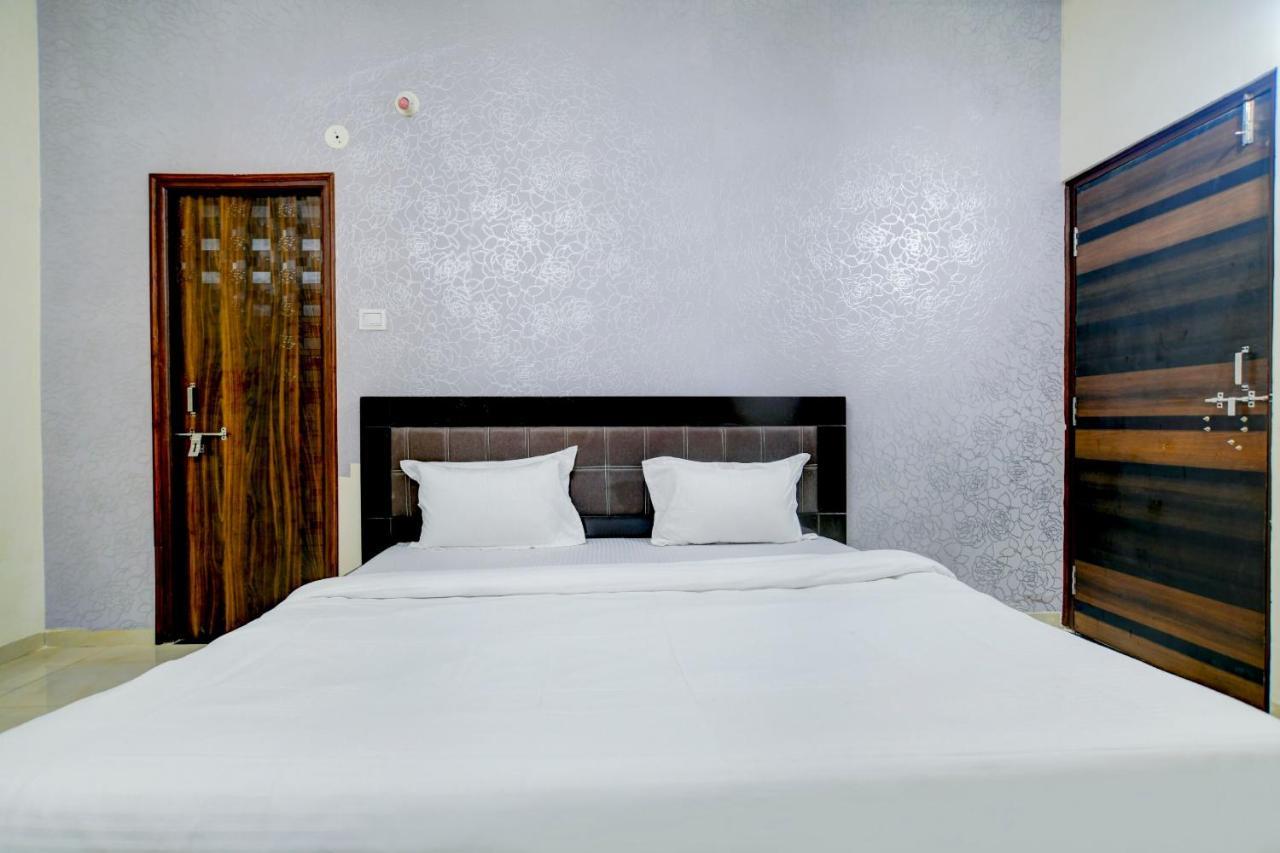 Collection O 84071 Shree Sai Palace Hotel Indore